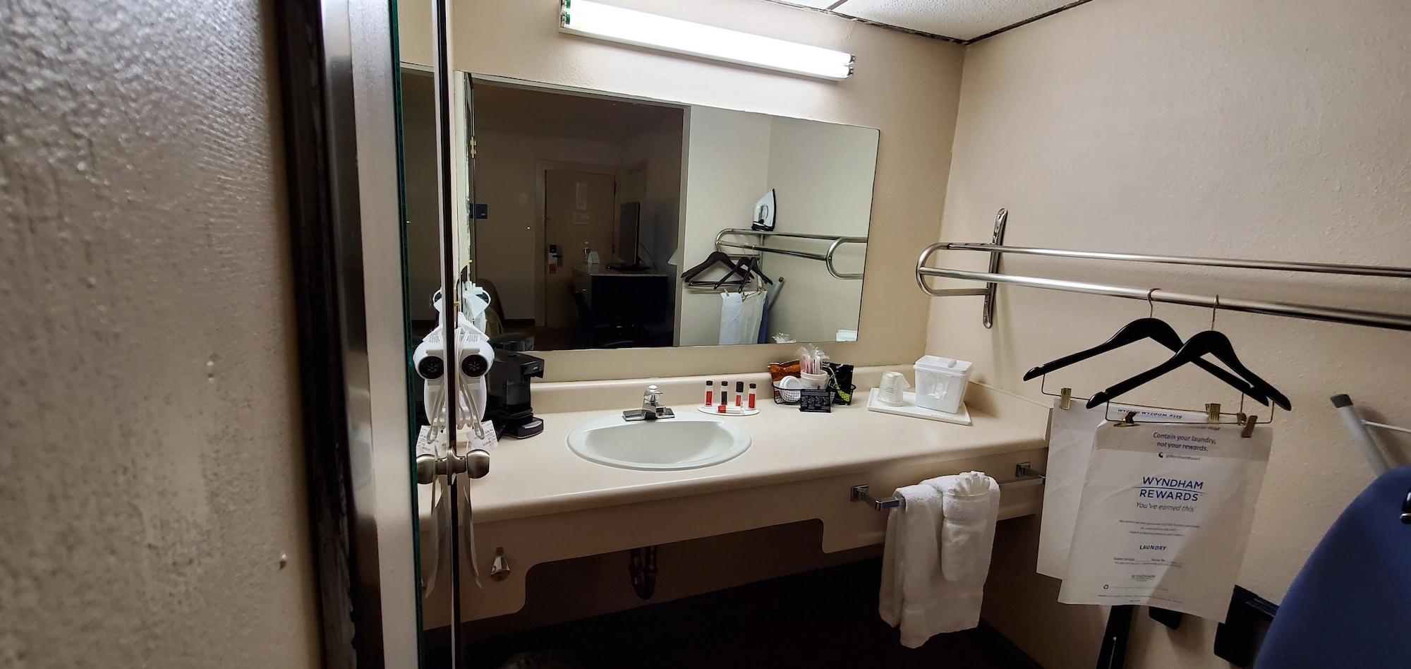 סטרלינג Extended Stay Hotel מראה חיצוני תמונה